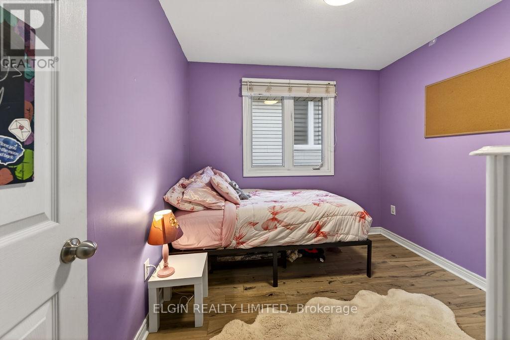 599 WELLINGTON STREET - 17