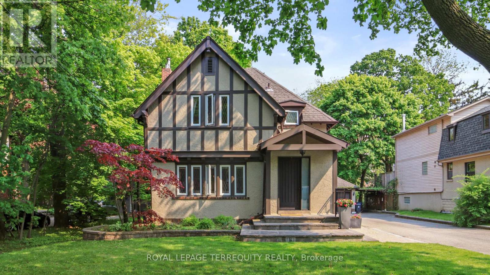 65 BURNHAMTHORPE CRESCENT - 2