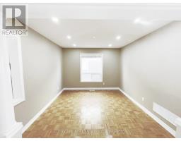 Living room - 127 Barleyfield Road, Brampton, ON L6R2J4 Photo 10