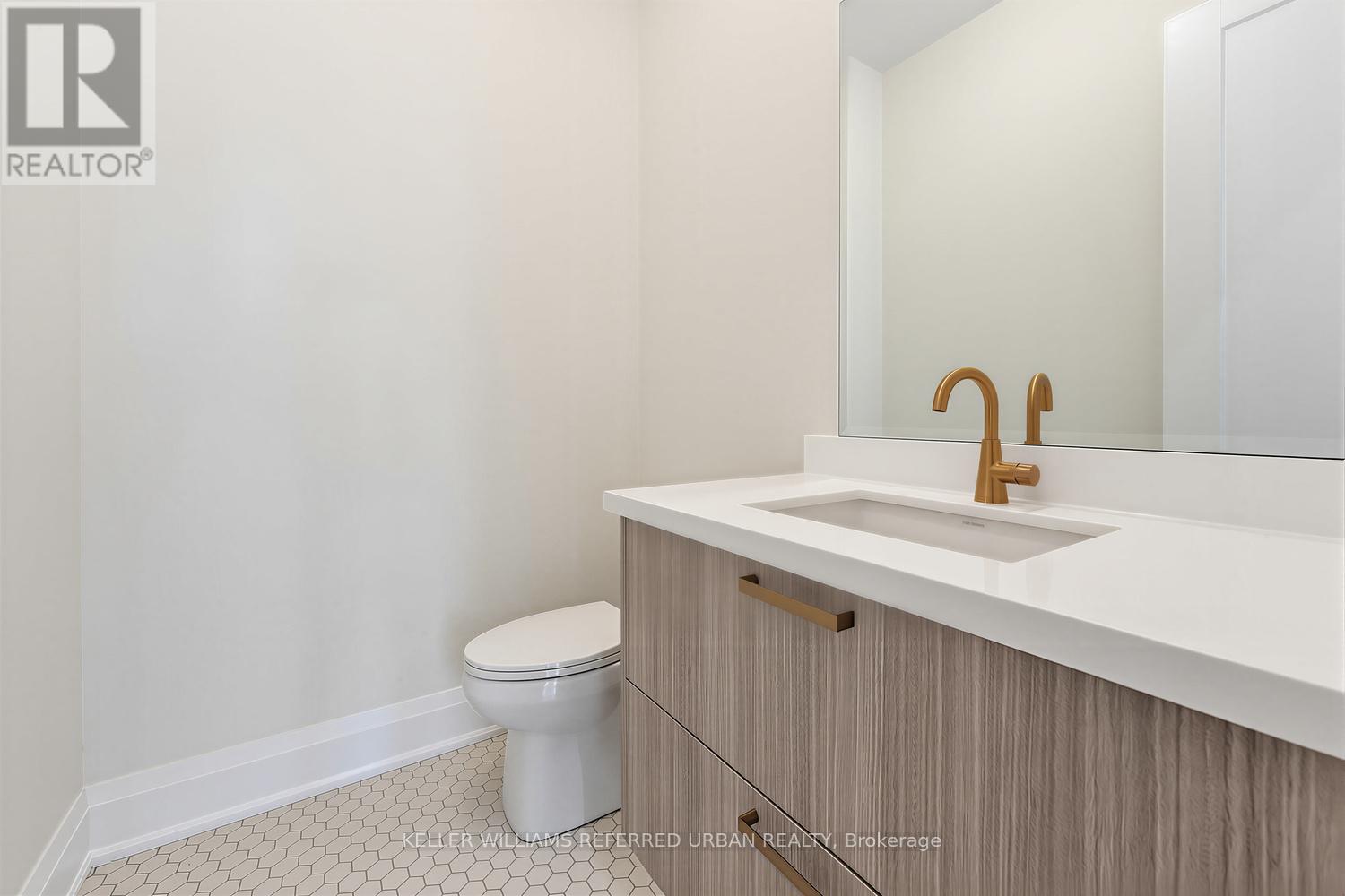 1429 DUNDAS CRESCENT - 20