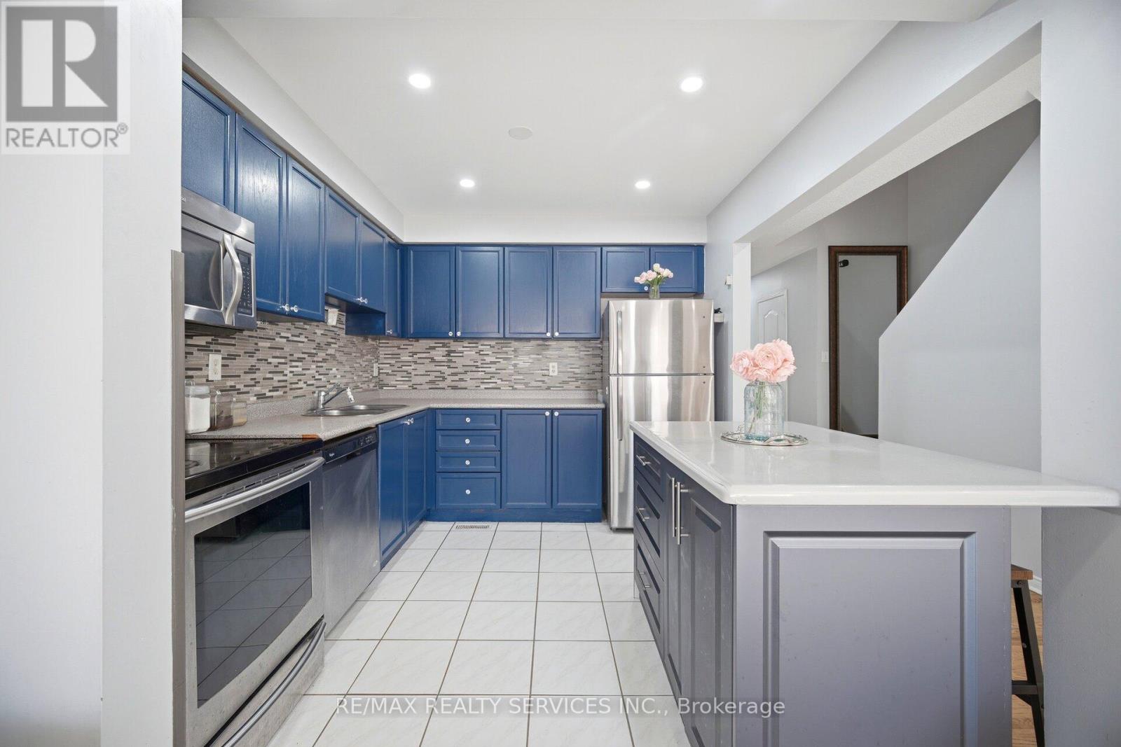 29 LONESTAR CRESCENT - 15