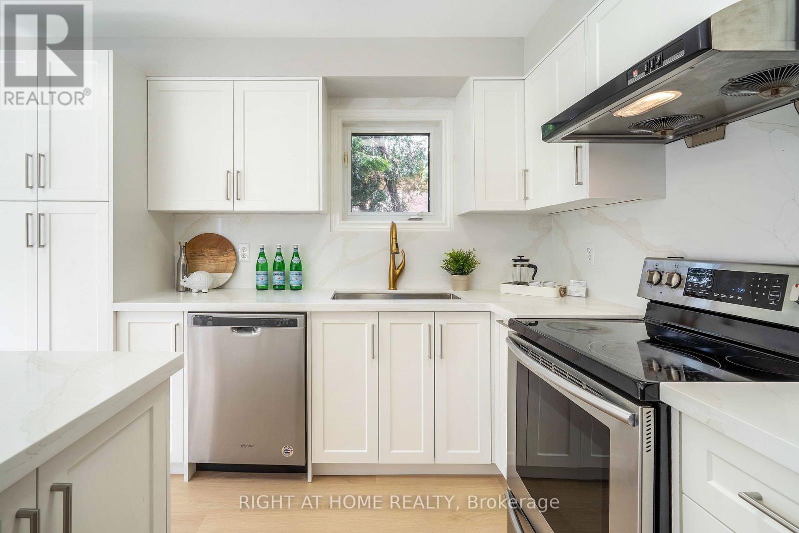 2425 NICHOLS DRIVE - 19