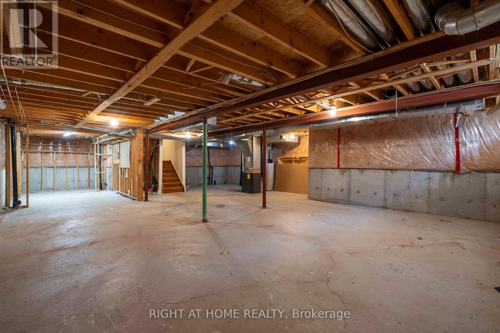 2425 NICHOLS DRIVE - 44