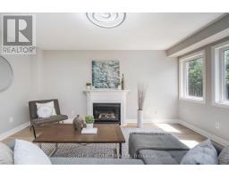 2425 Nichols Drive, Oakville, ON L6H6T2 Photo 13