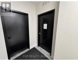 316 - 230 Lakeshore Road E, Mississauga, ON L5G1G7 Photo 8
