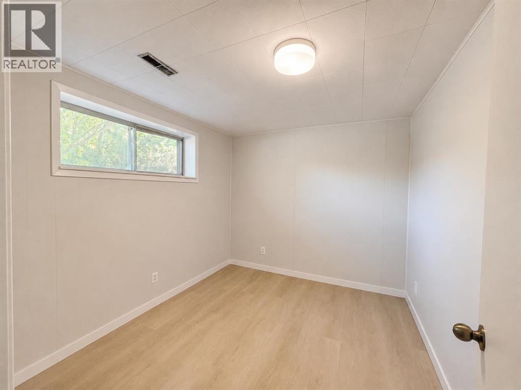 215 Penbrooke Way SE - 21