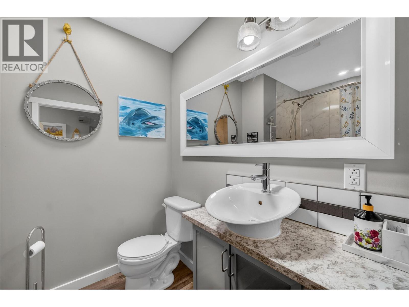 691 3 Street SE - 26