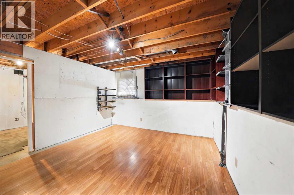 15 Mclean Street — photo 24