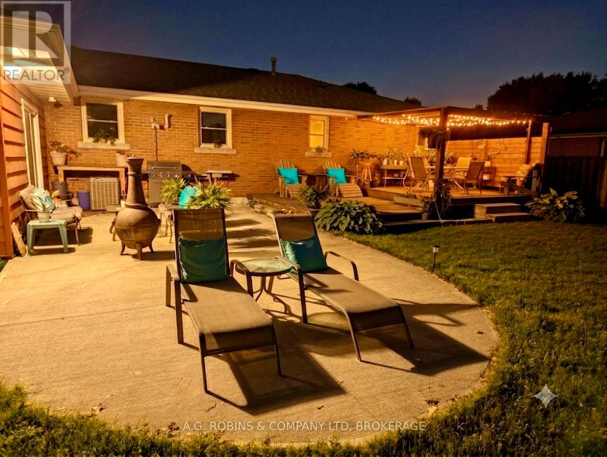 3119 #3 HIGHWAY E - 21