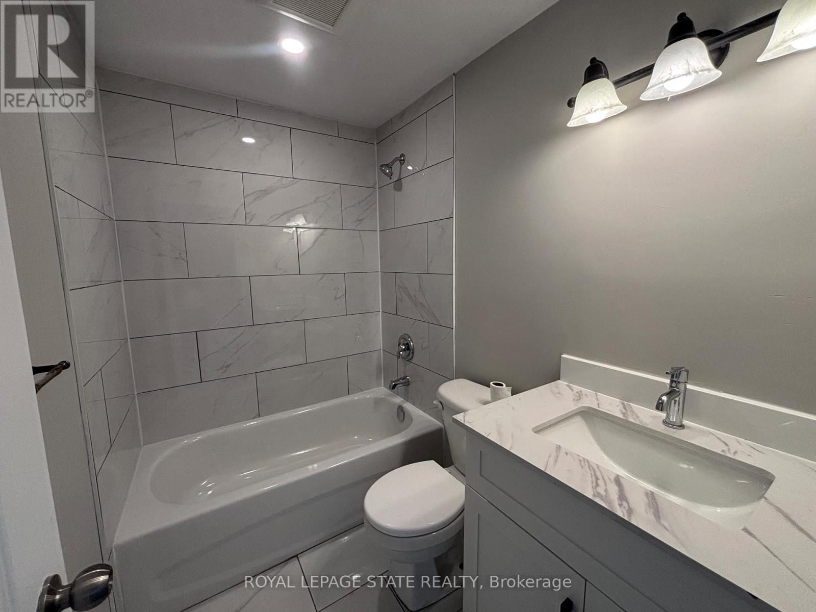 #4 153 LIMERIDGE ROAD W - 15