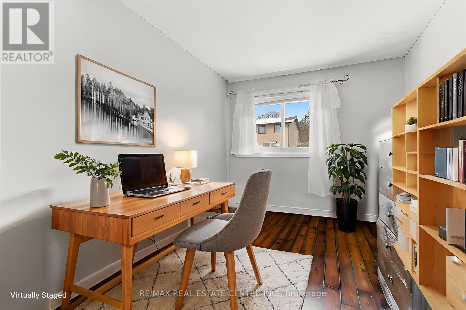 #22 210 GLAMIS ROAD - 19