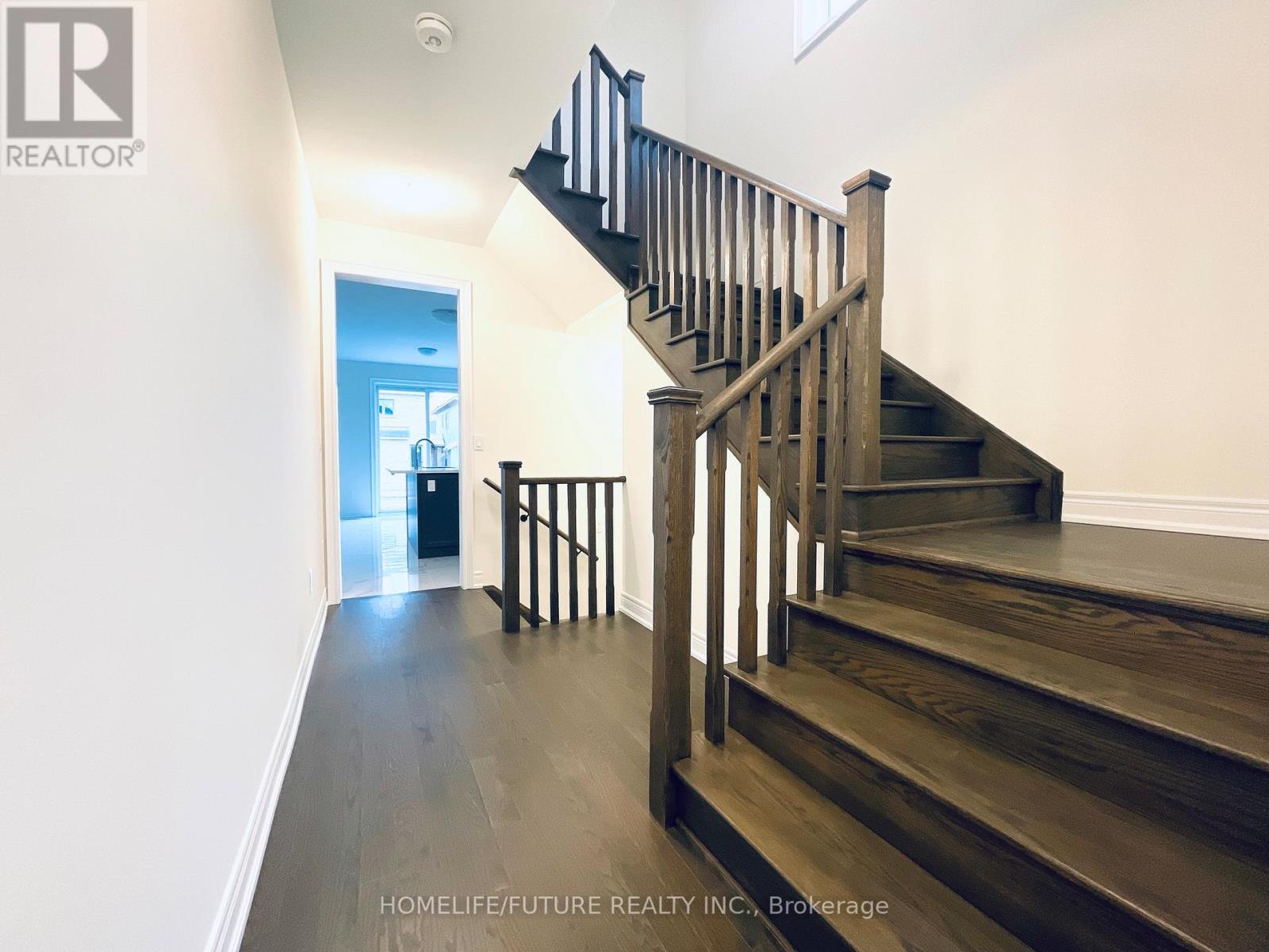 15 WESLEY BROOKS STREET - 3