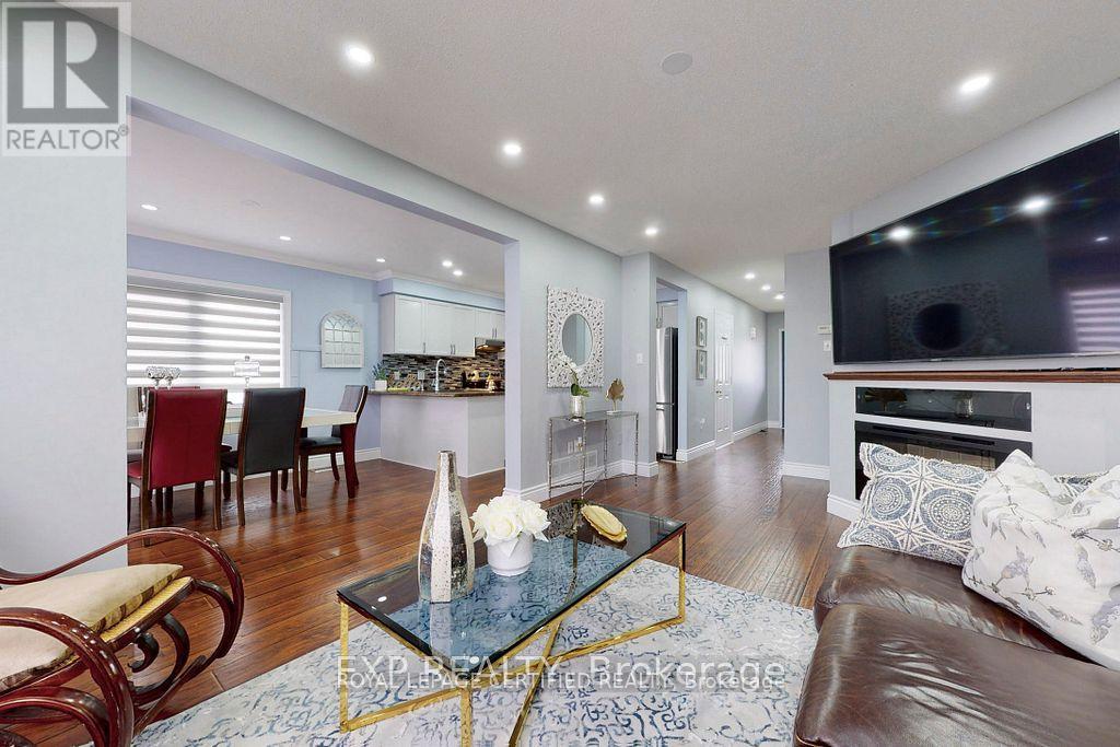 66 CHATEAU CRESCENT - 10