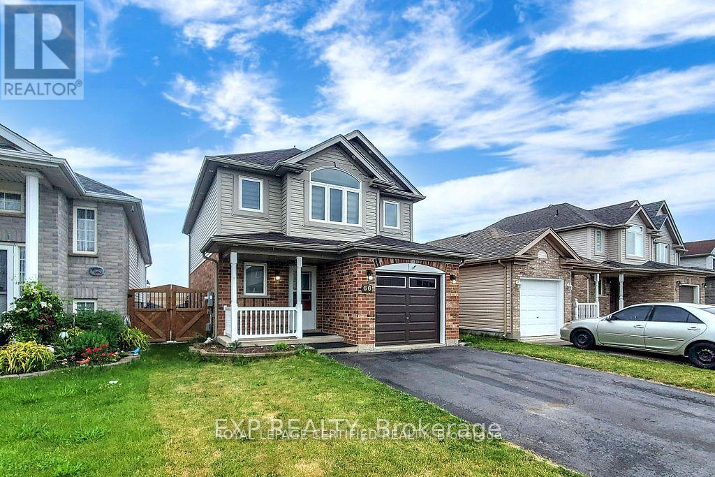 66 CHATEAU CRESCENT - 4