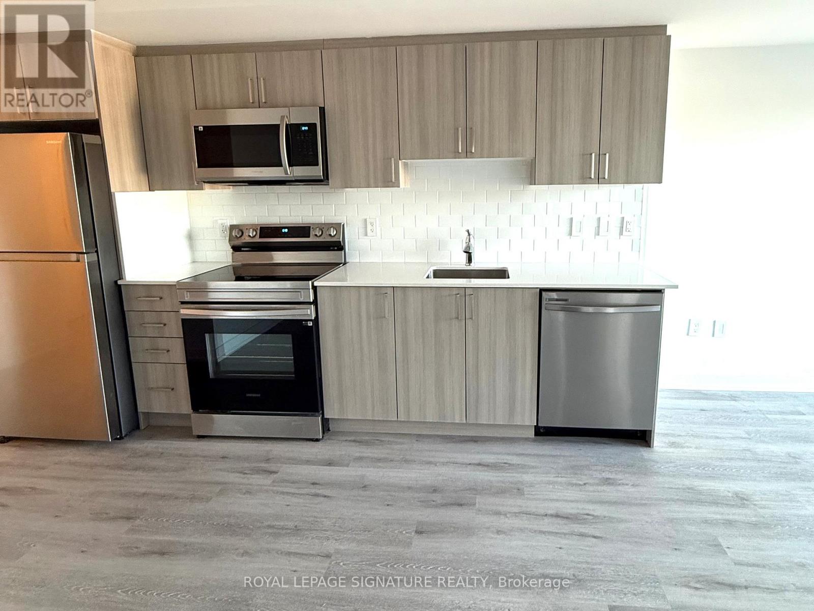 Listing photo of 321 - 556 MARLEE AVENUE
