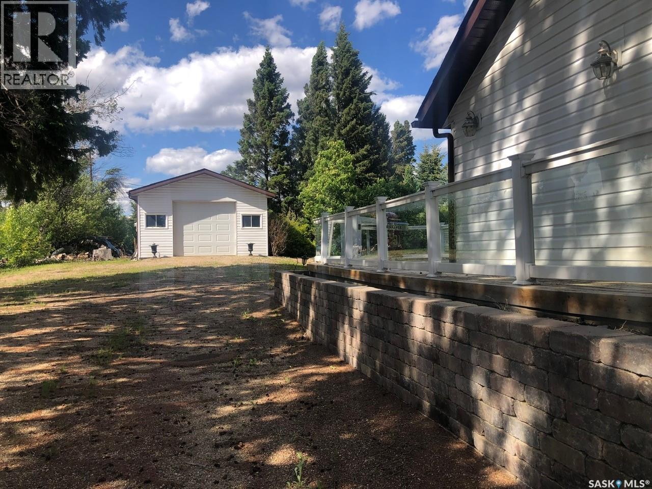 224 Service ROAD W - 3