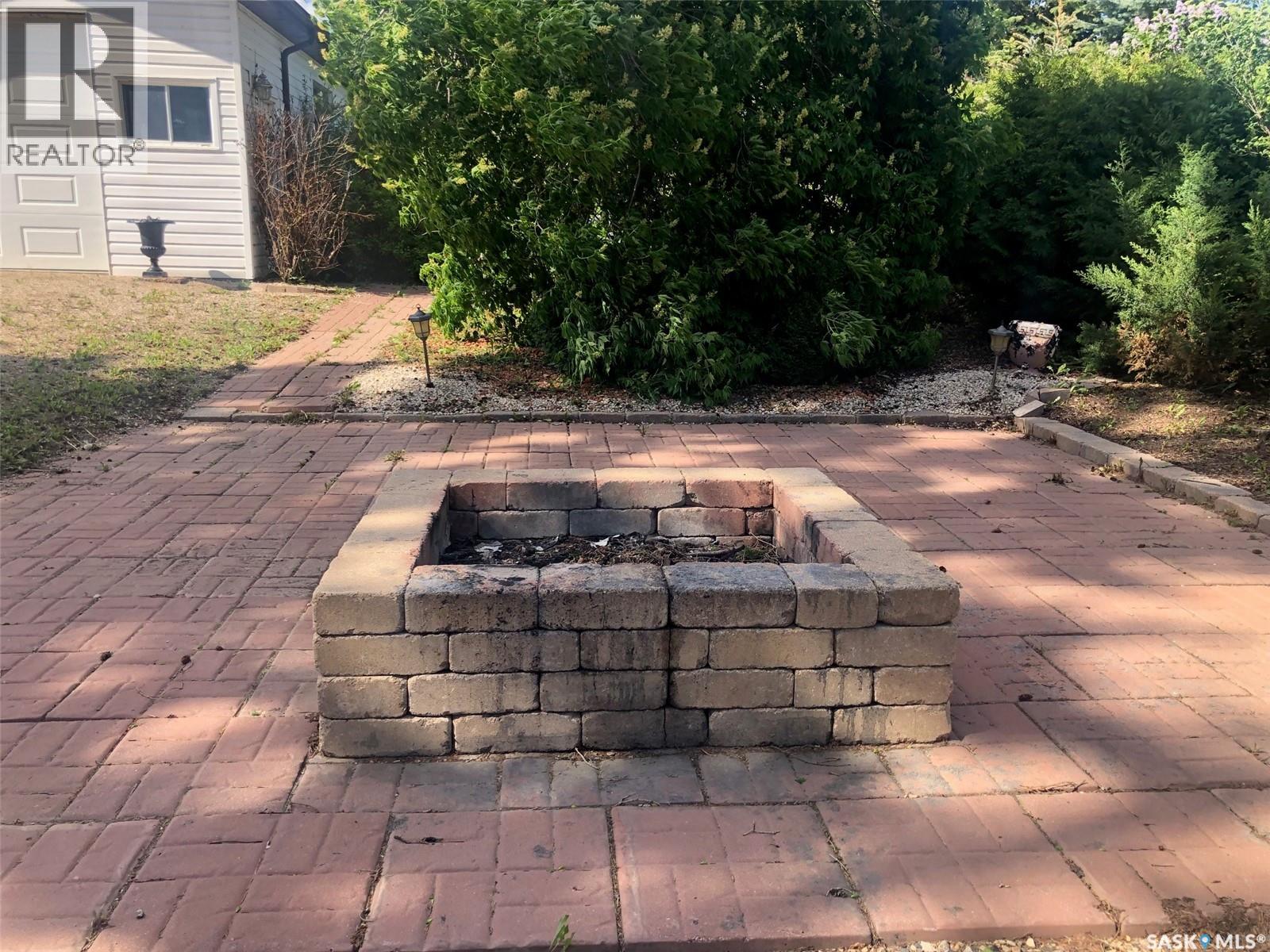 224 Service ROAD W — photo 60