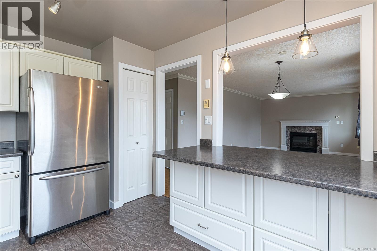 3321 Susan Marie Pl, Colwood