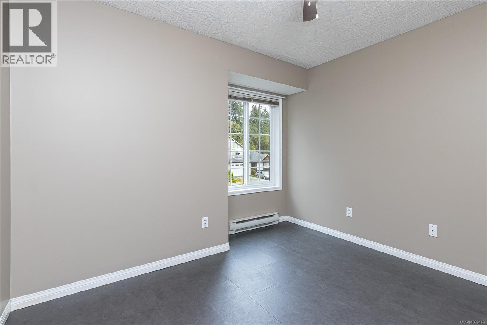 3321 Susan Marie Pl, Colwood