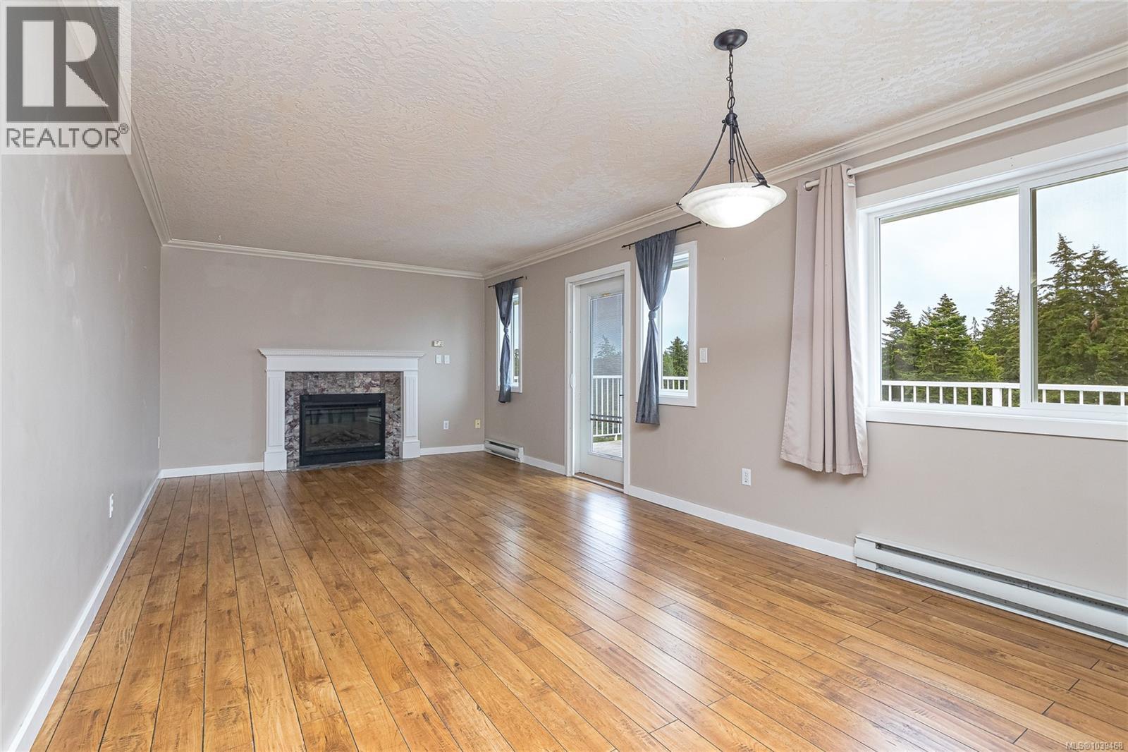 3321 Susan Marie Pl, Colwood