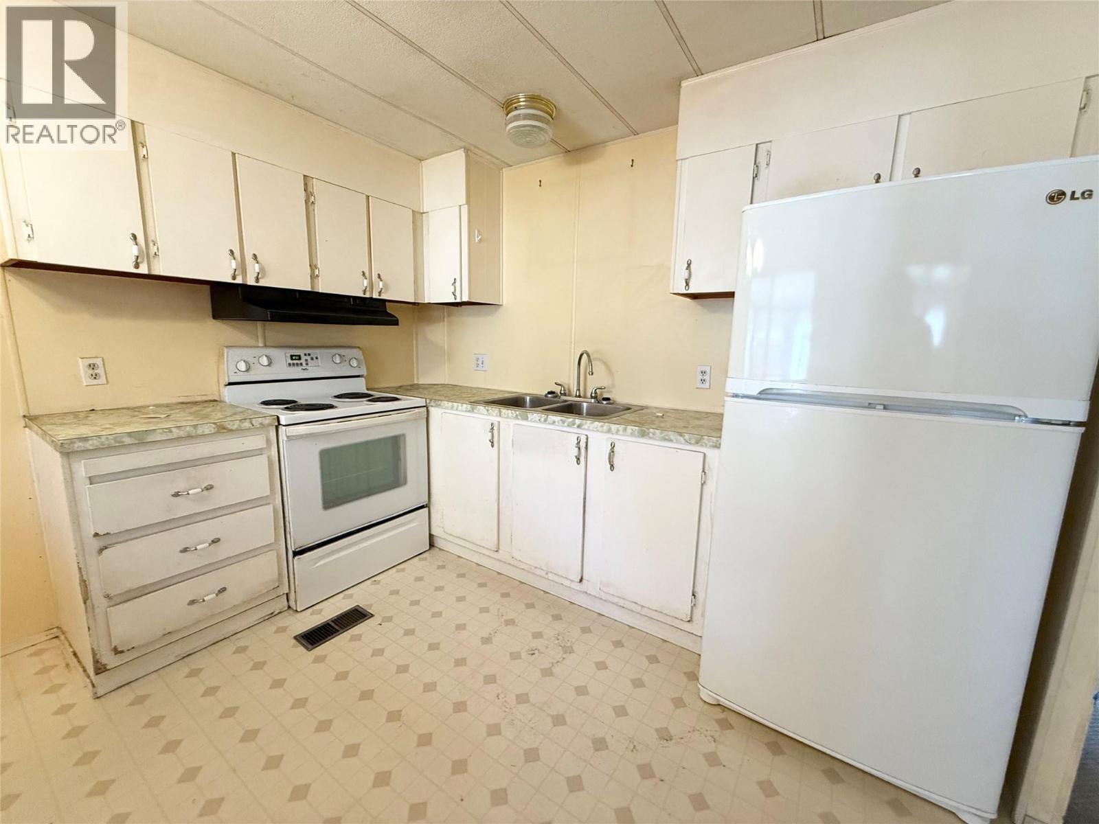435 Barwick Avenue - 5