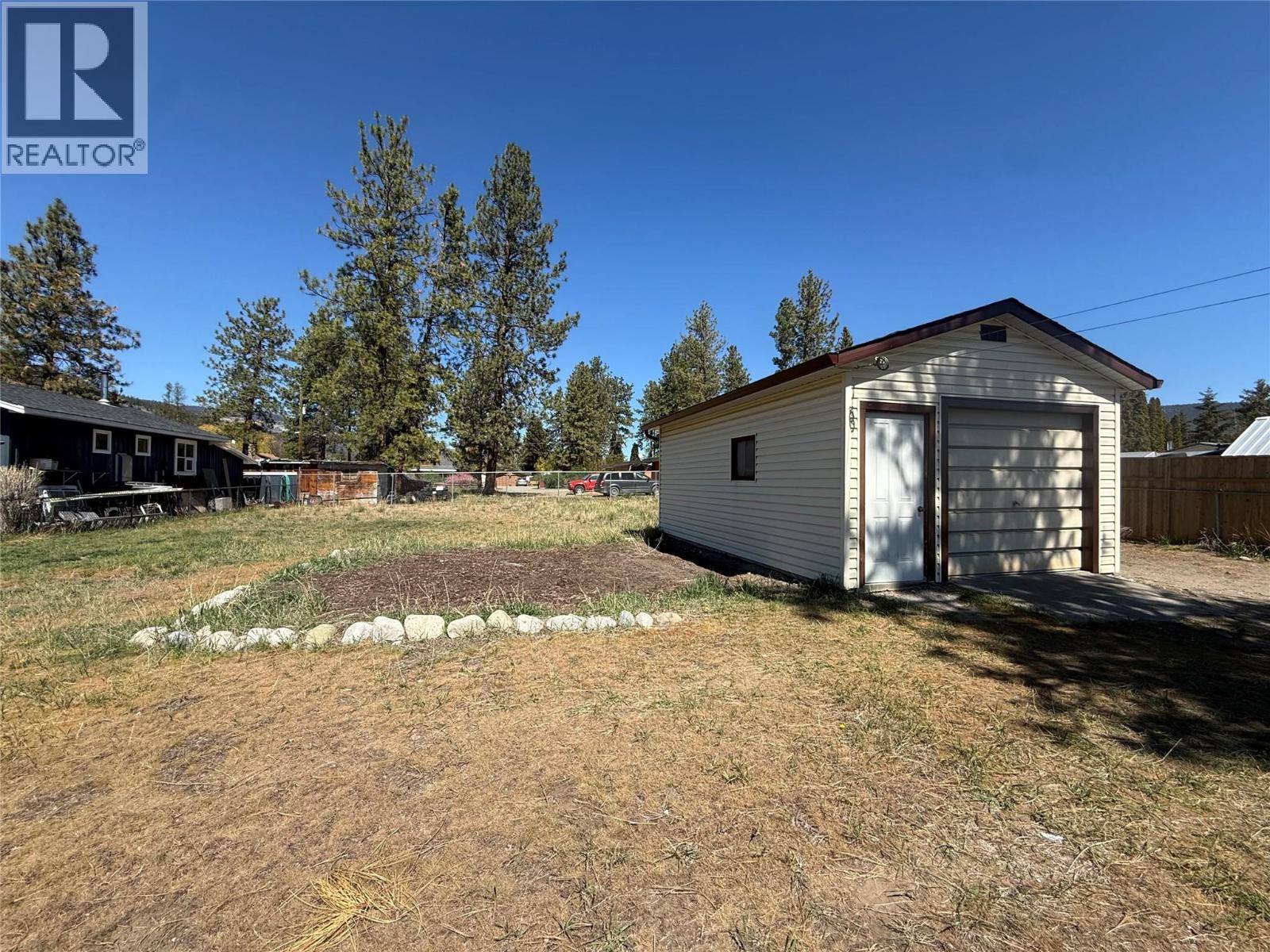 435 Barwick Avenue - Image 3
