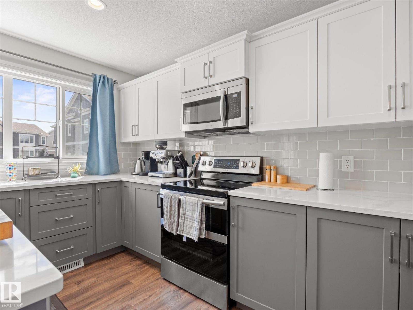 #22 1391 STARLING DR NW - 11