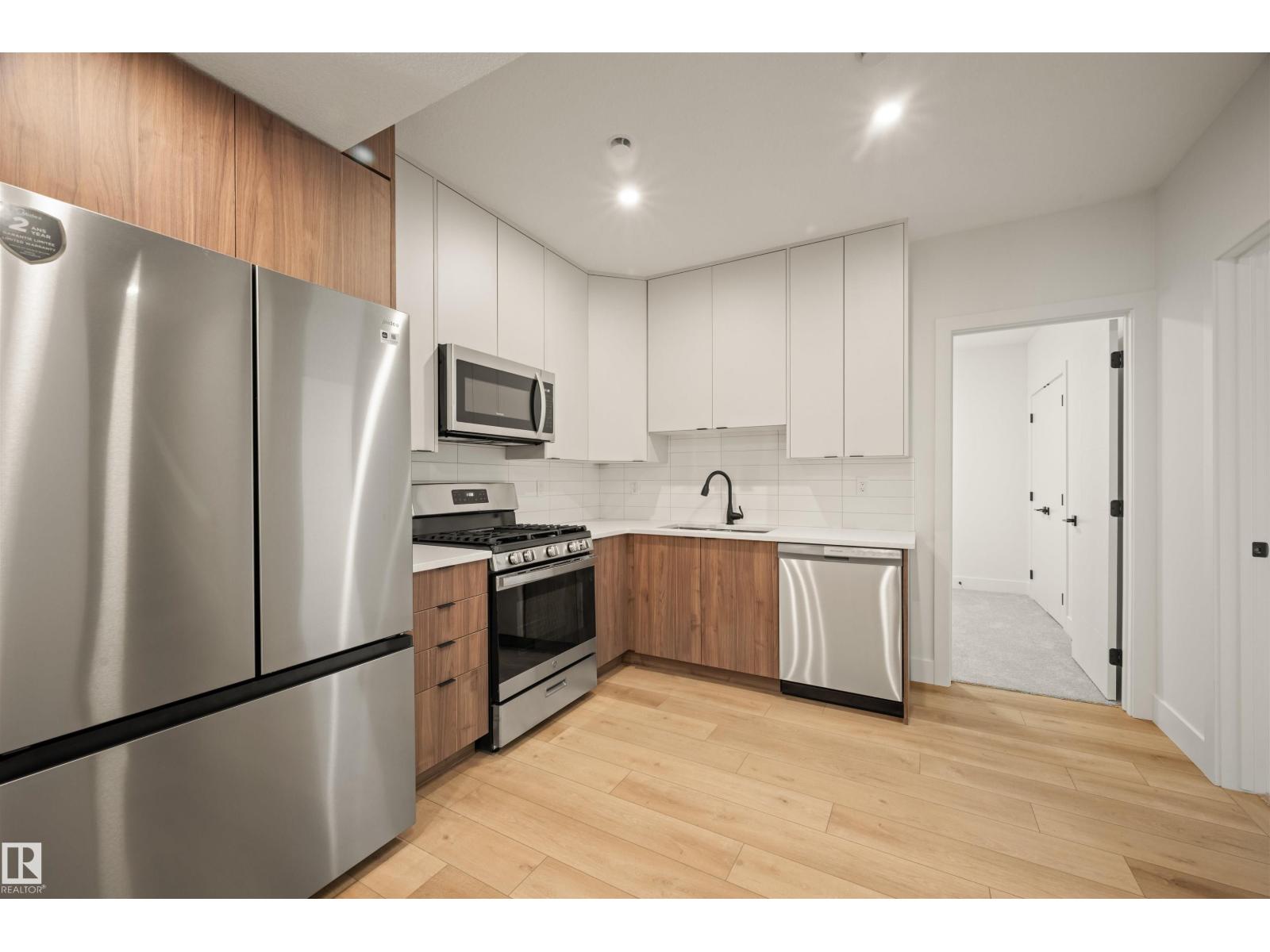 12171 177 AV NW — photo 35