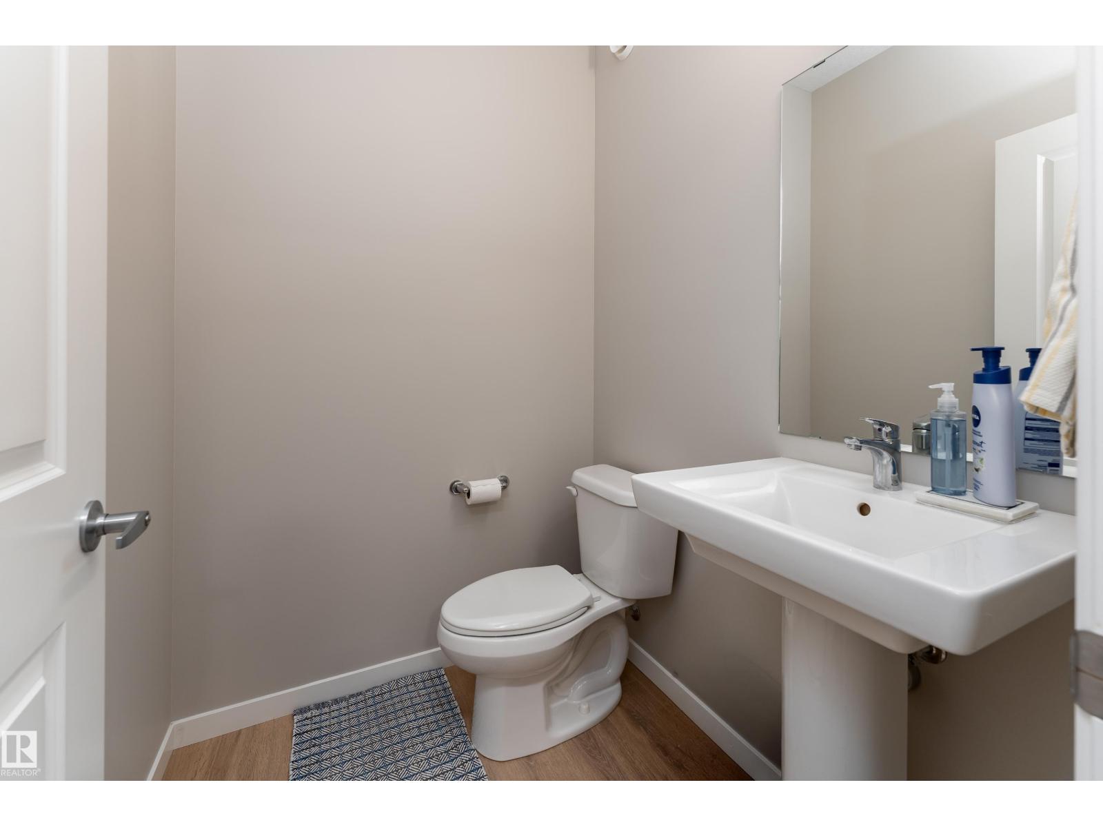 2520 152 AV NW — photo 13