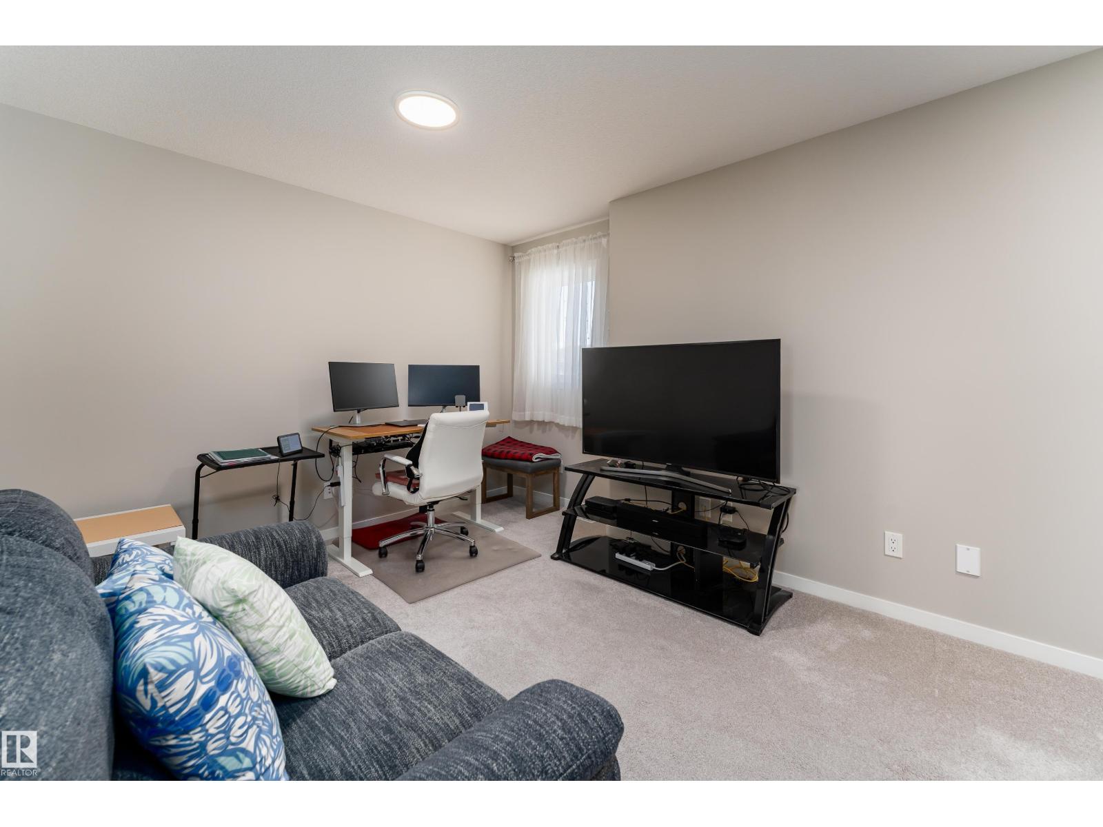 2520 152 AV NW — photo 17