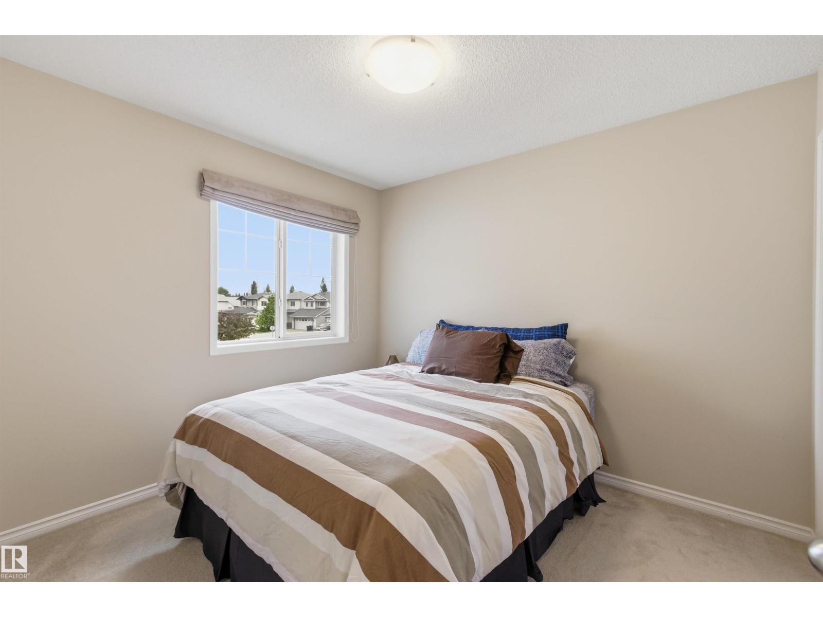 391 FOXBORO DR — photo 35