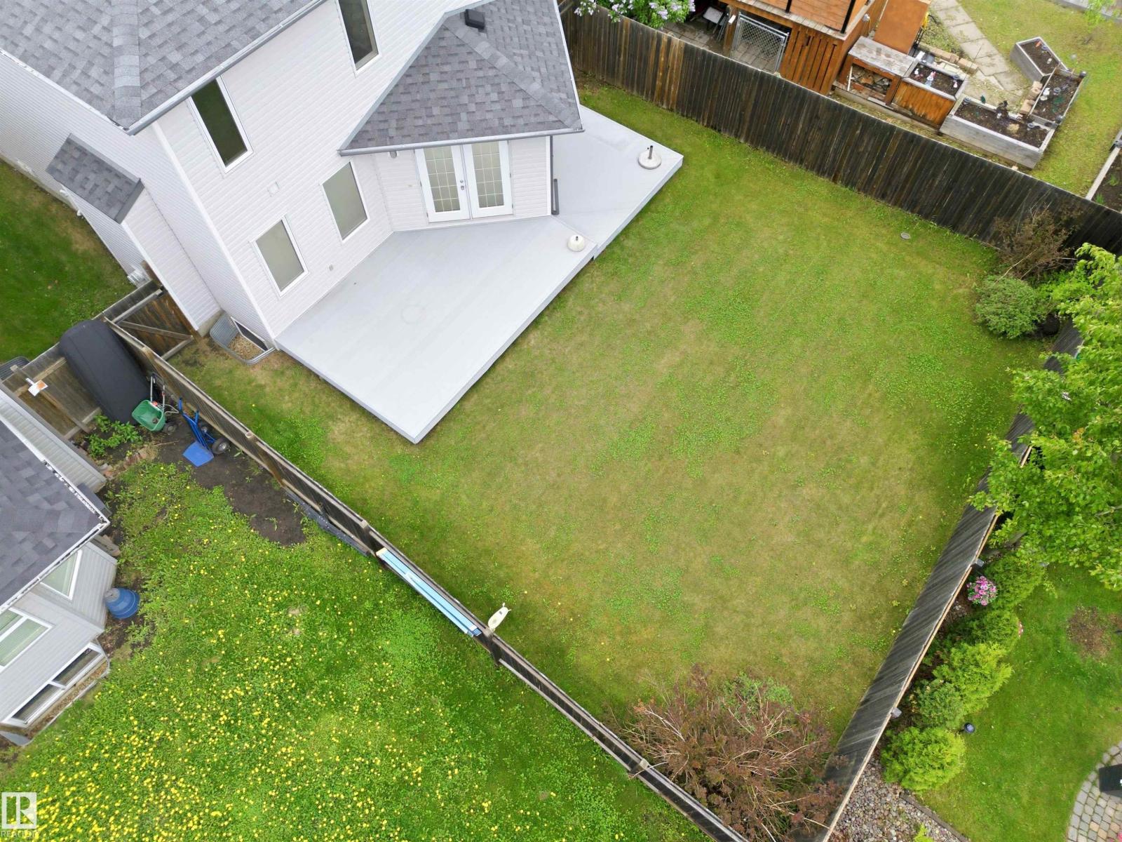 391 FOXBORO DR — photo 45