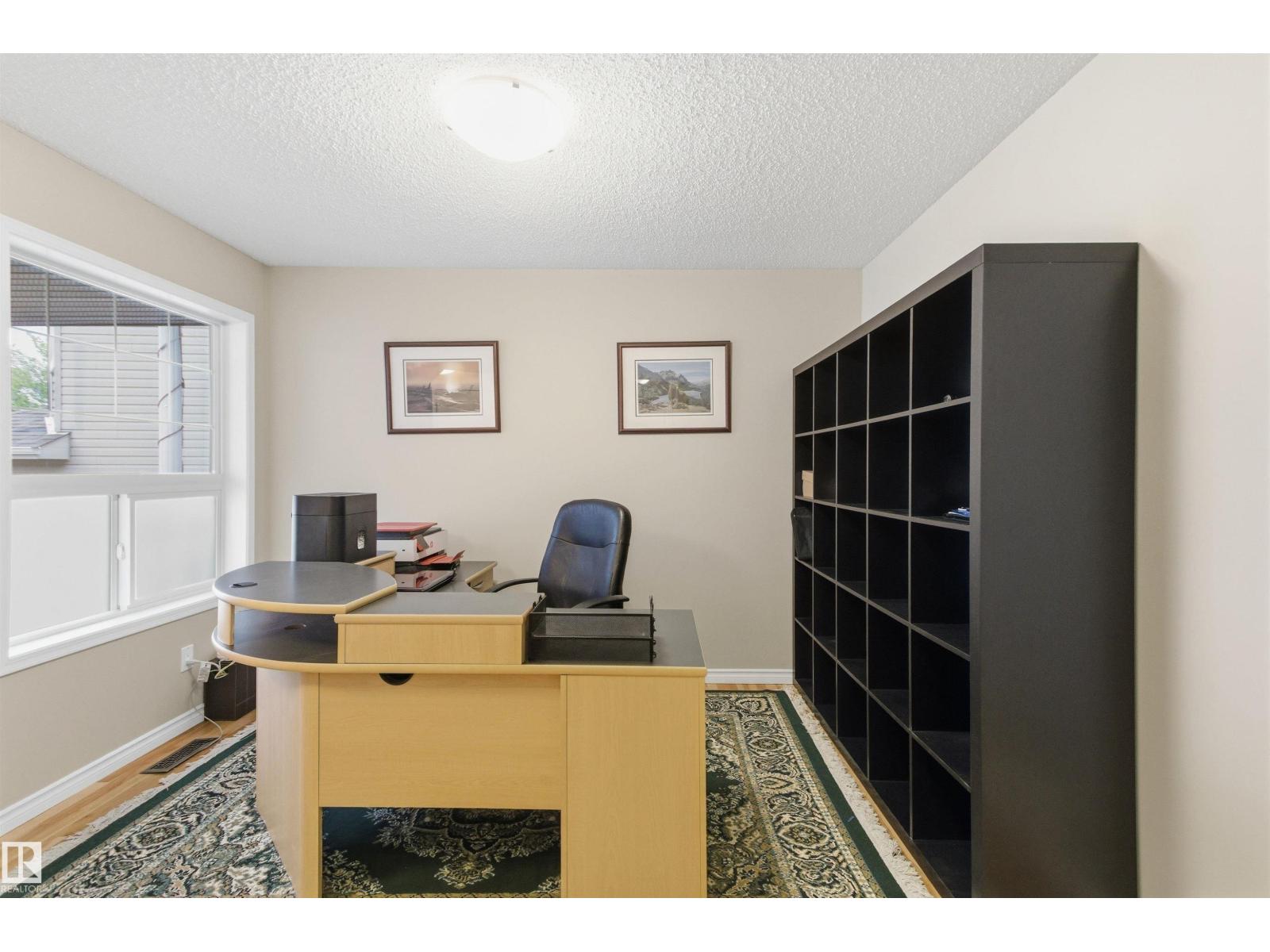 391 FOXBORO DR — photo 6