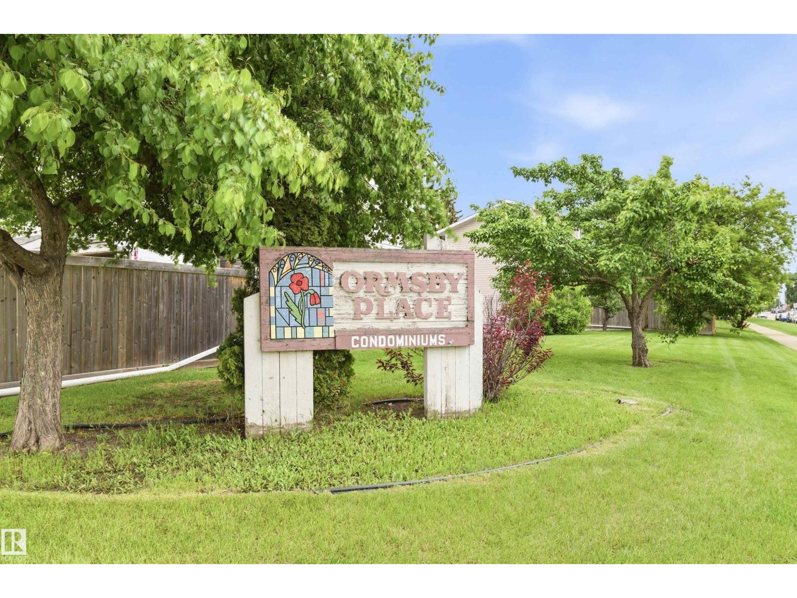 18353 66 AV NW - 35