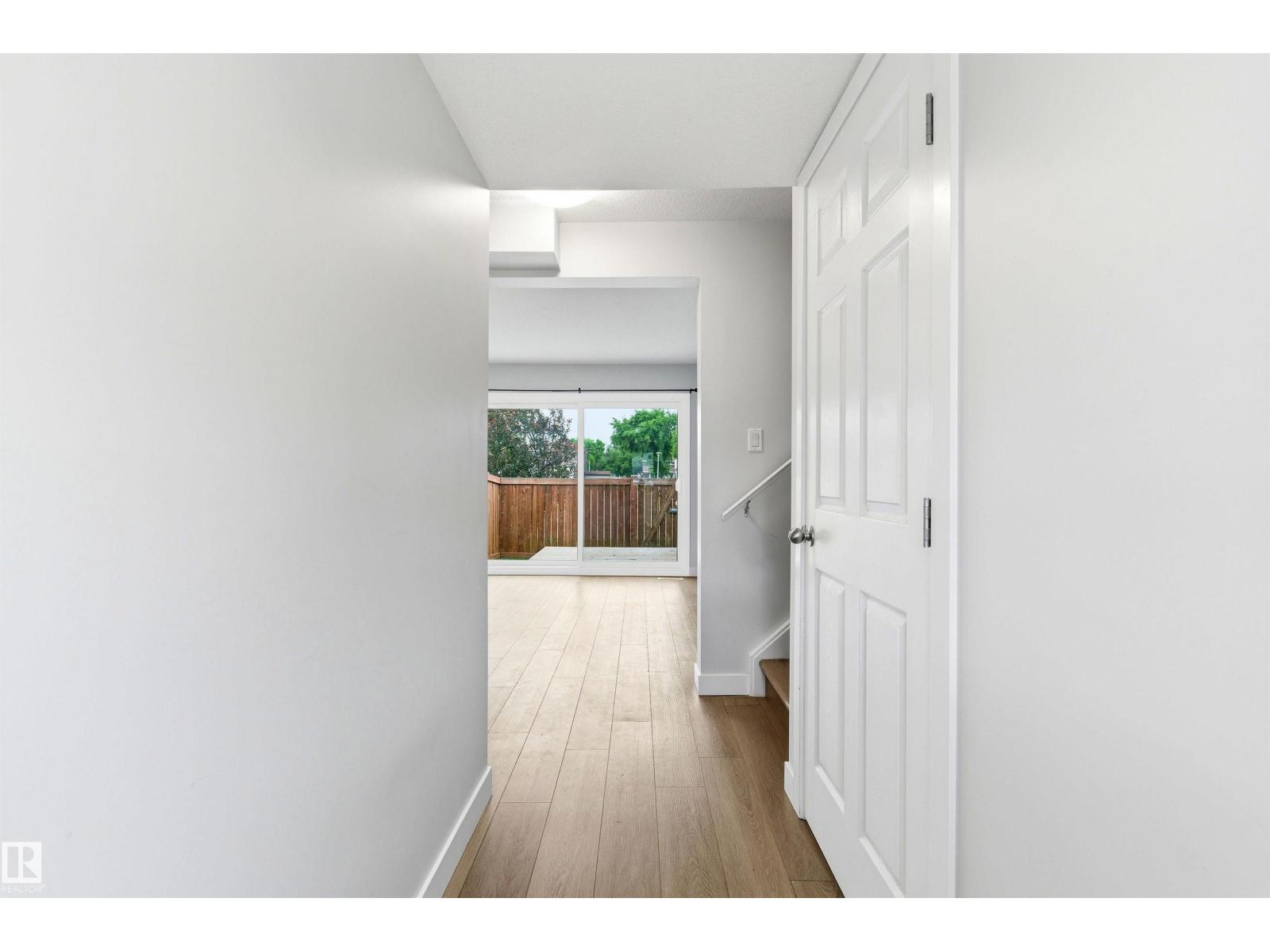18353 66 AV NW - 5