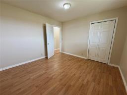 18 Meadow Drive E, Brandon, MB R7A5Y2 Photo 24