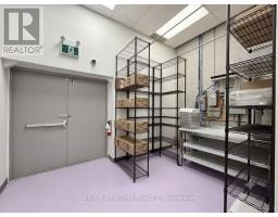 A17 - 1550 16th Avenue, Richmond Hill, ON L4B3K9 Photo 21