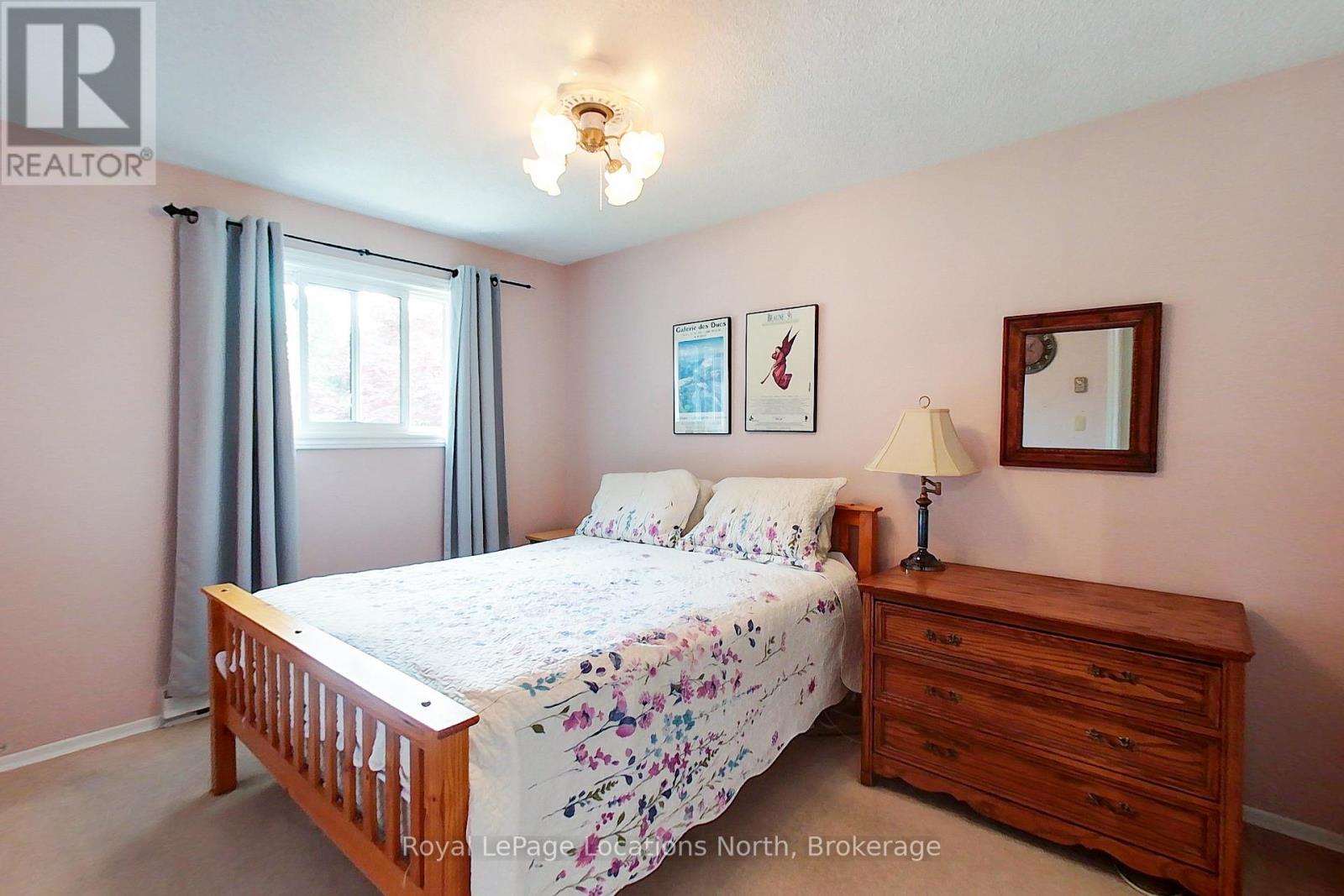 62 PARKLANE CRESCENT - 23