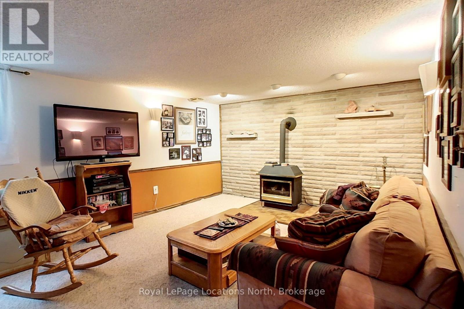 62 PARKLANE CRESCENT - 29