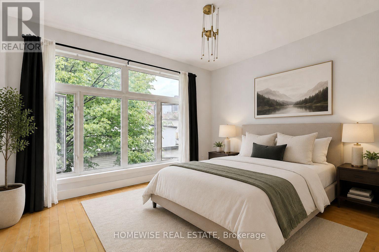 476 KING STREET E - 12