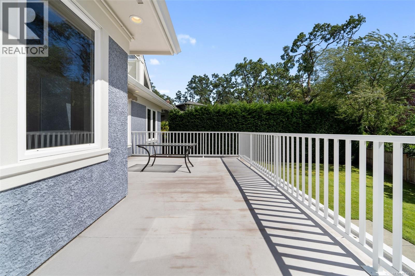 1543 Mt. Douglas Cross Rd - 23