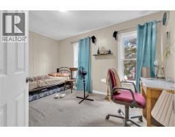 Bedroom - 227 Bridge Avenue, Windsor, ON N9B2M1 Photo 8