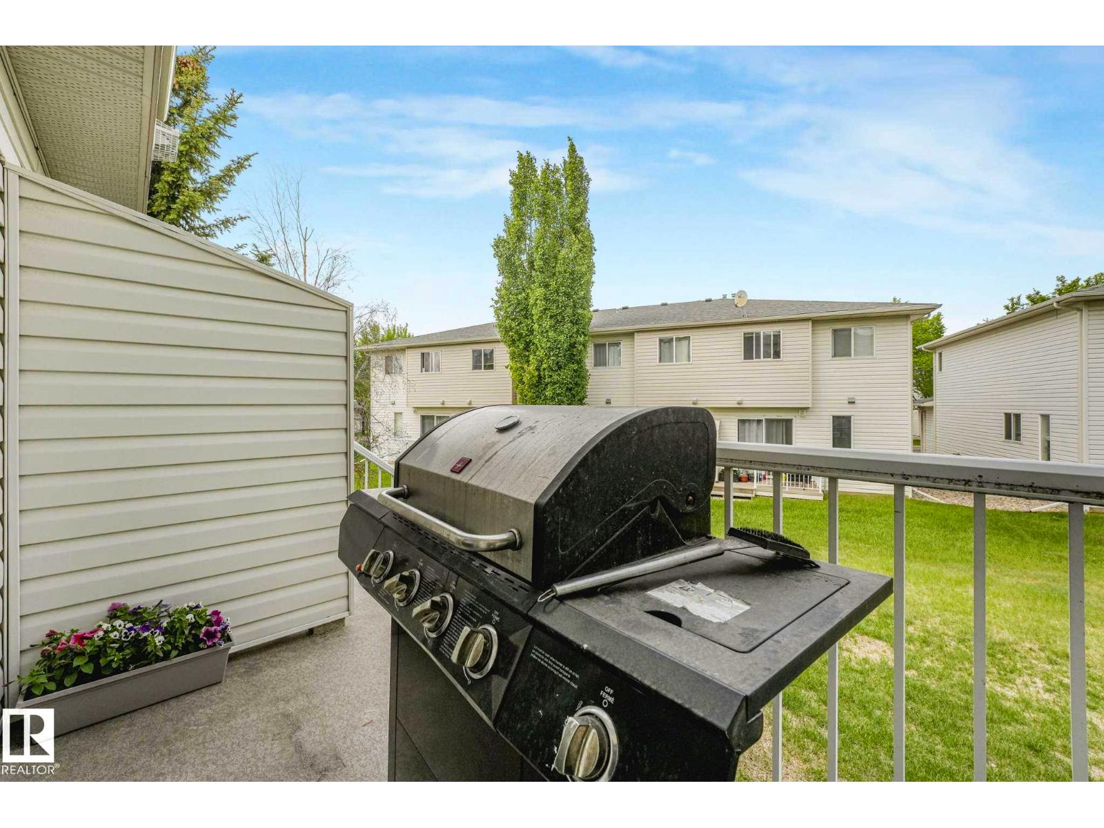 #56 451 Hyndman CR NW — photo 26