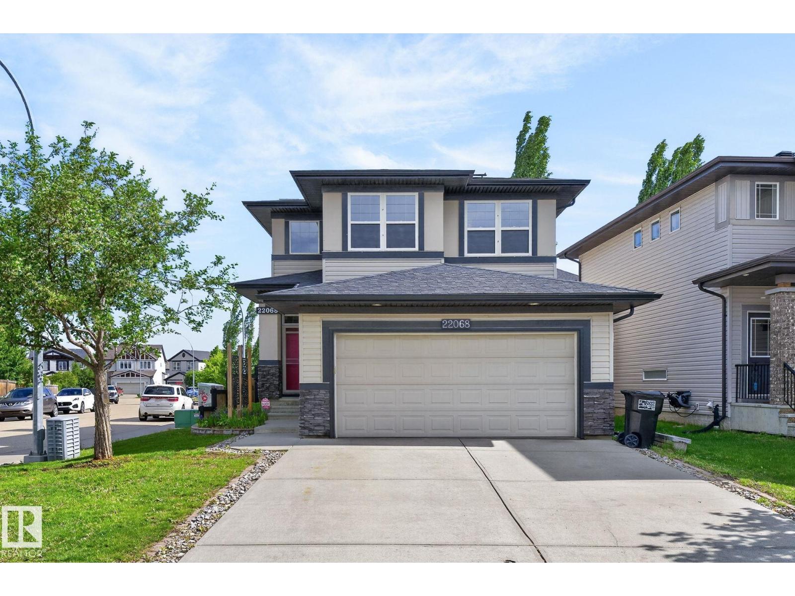 22068 95 AV NW - 1