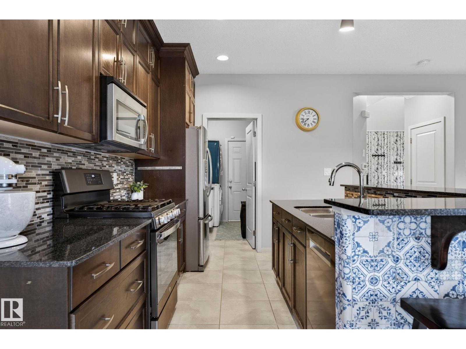 22068 95 AV NW - 13