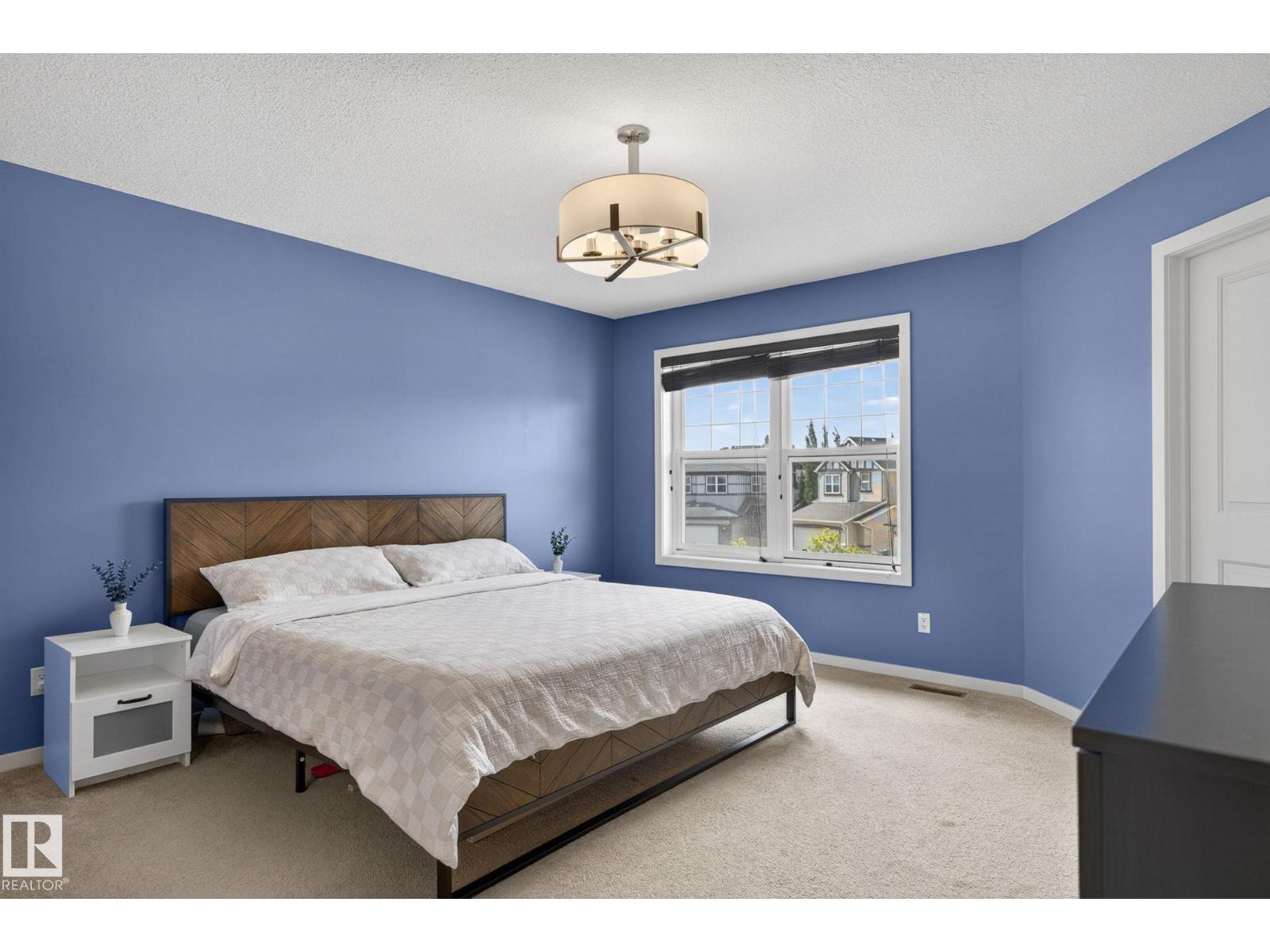 22068 95 AV NW - 30