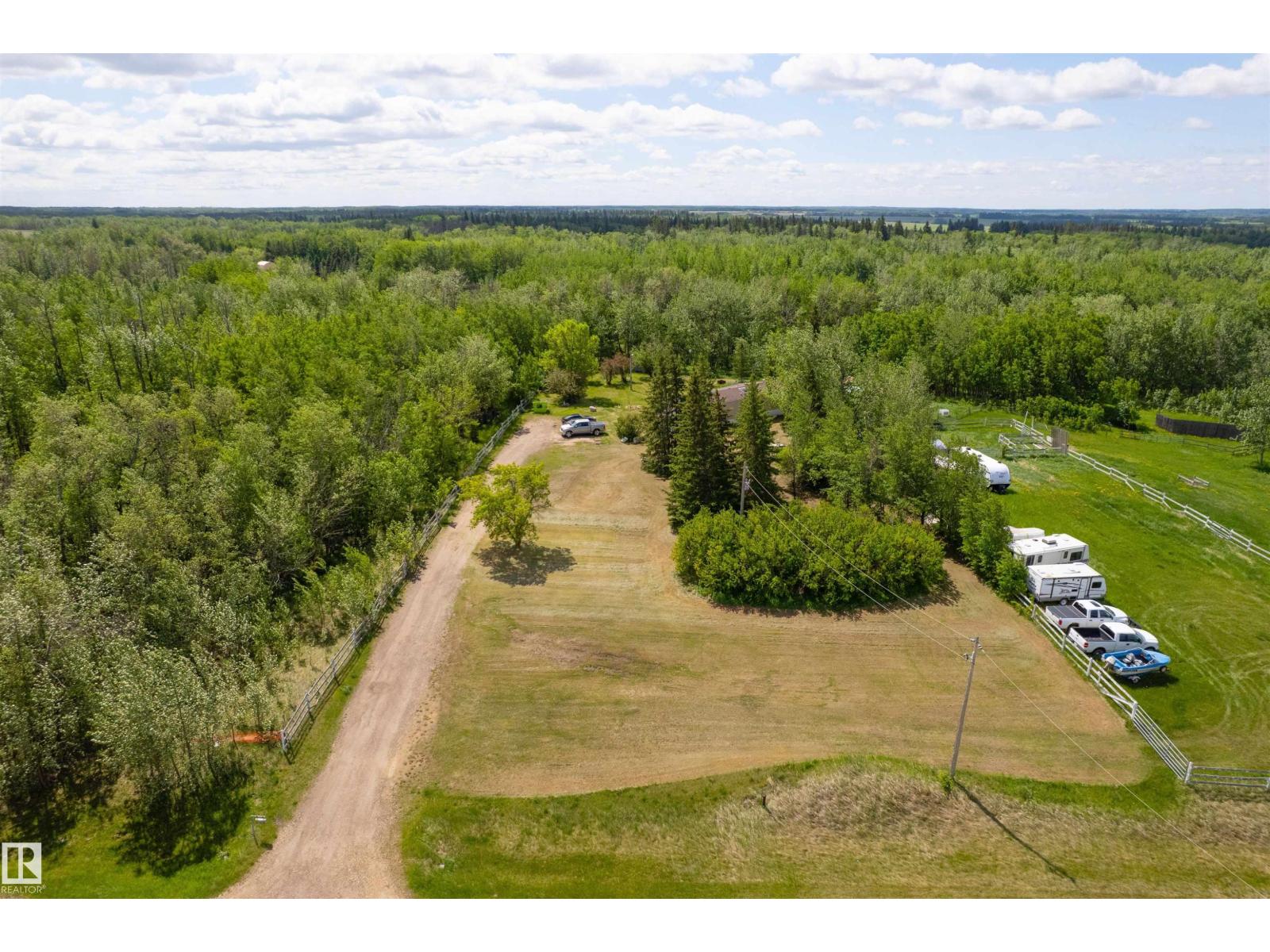 20519 TWP ROAD 550 - photo 5