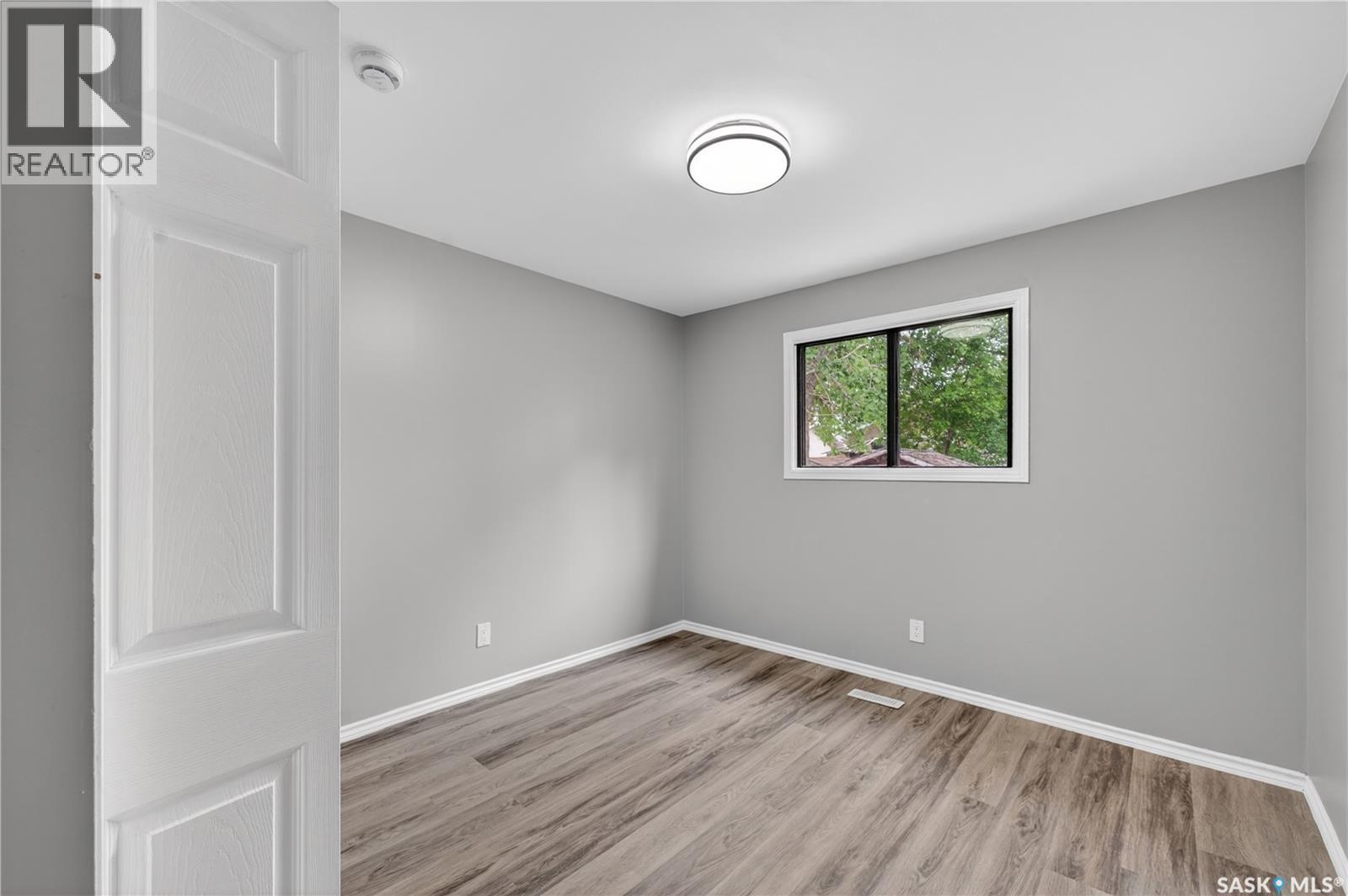 42 Hunt CRESCENT — photo 11