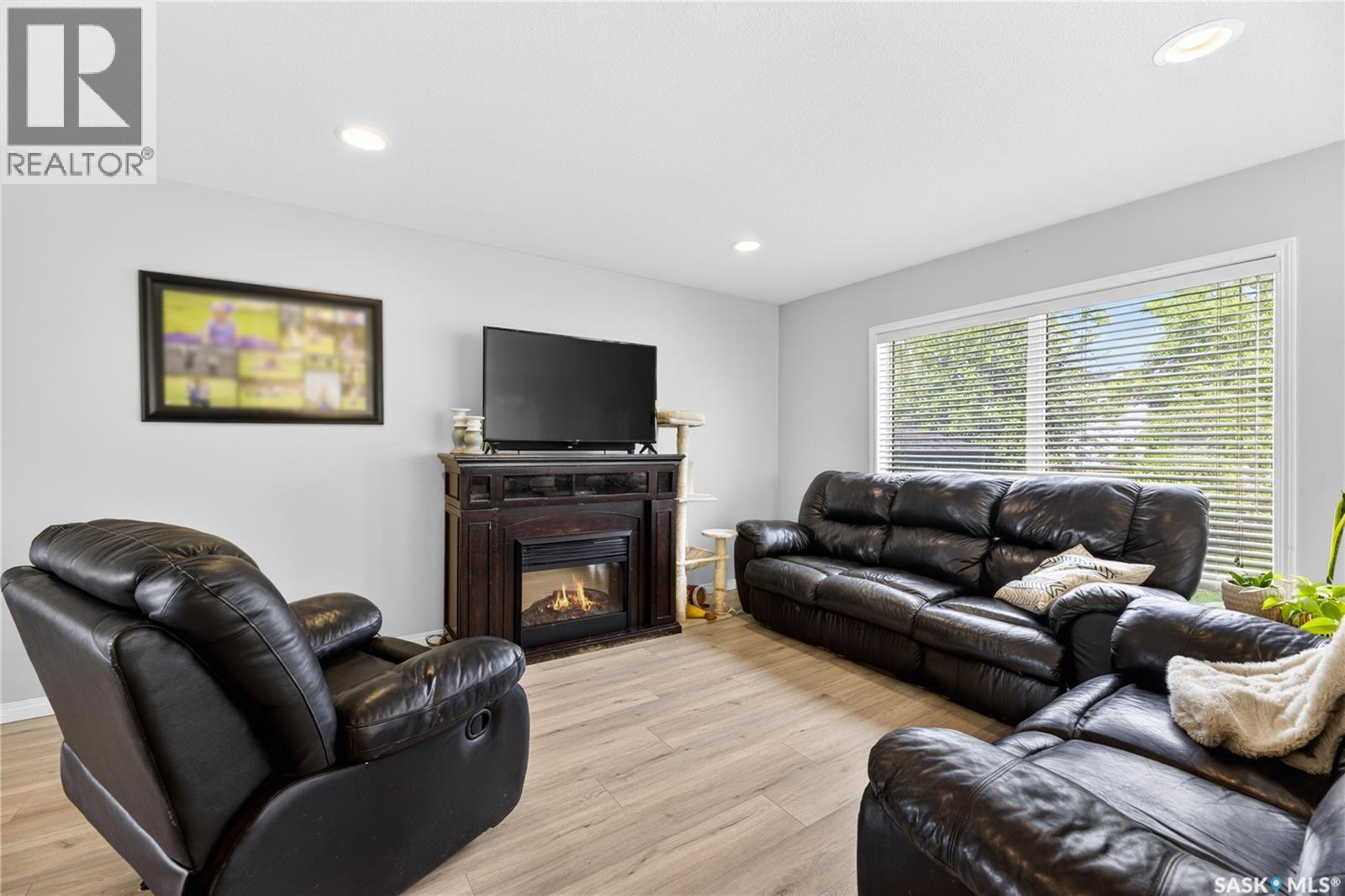 526 Beckett CRESCENT - photo 4