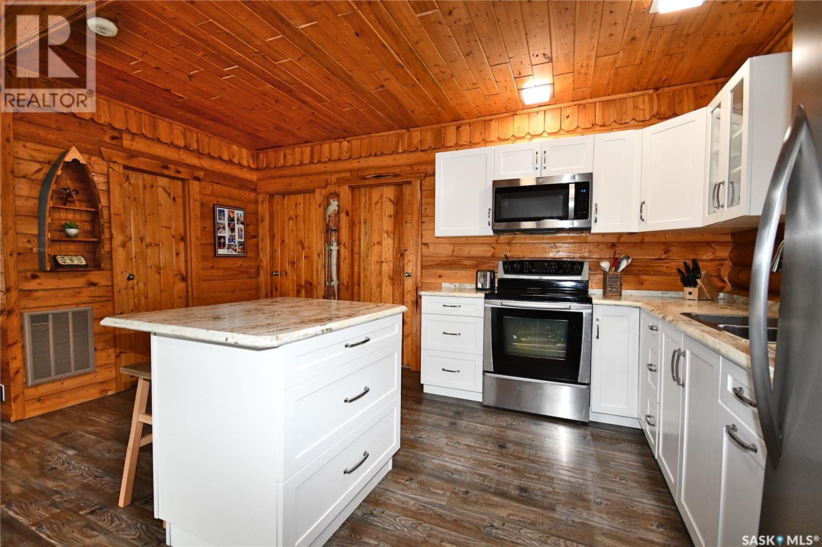 11 Pickerel BAY — photo 12
